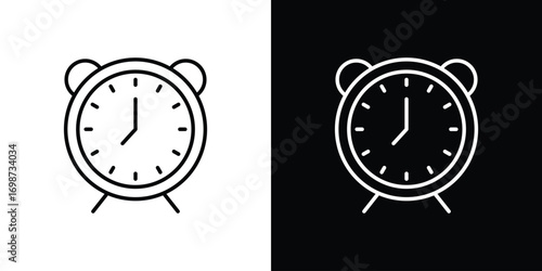 Clock icons. Stroke line art icons