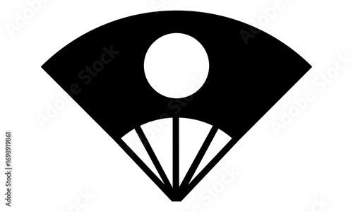 日の丸をモチーフにした扇子のシンプルなシルエットイラスト