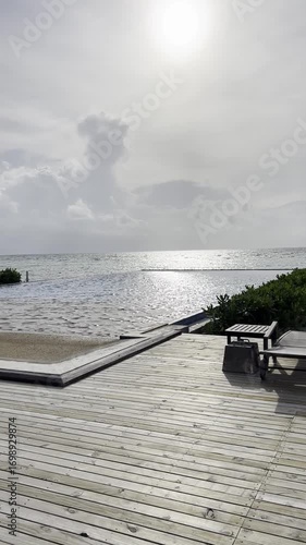 Maldives Paradise: Tropical Island Beauty Video