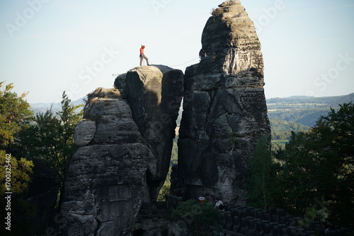 Bergsteiger in der Sächsischen Schweiz, Felsen, Aussichtspunkt