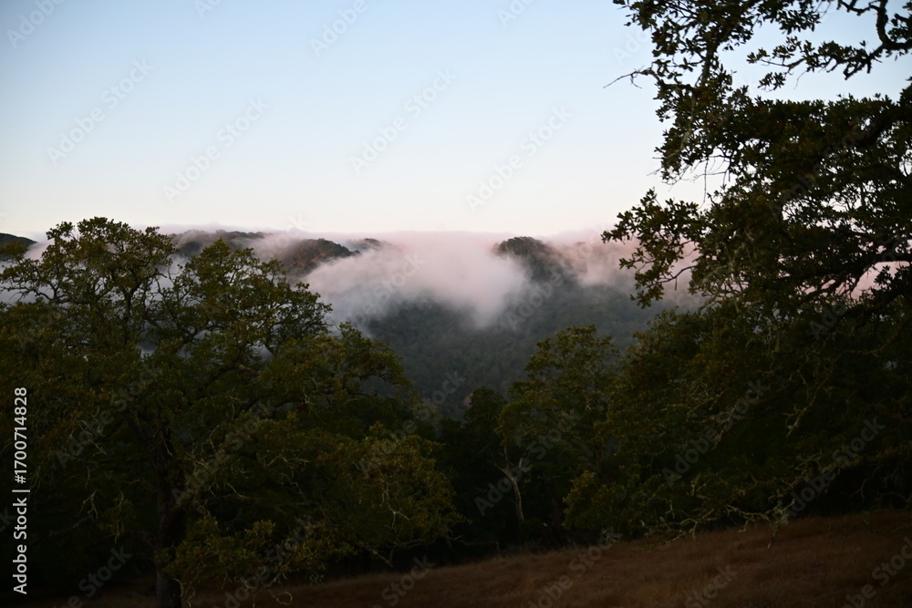 Fototapeta premium sunrise over the mountains