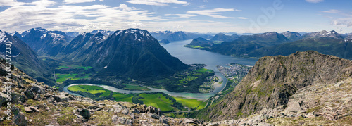 Beautiful Romsdalseggen hiking trail near Andalsnes (Norway)