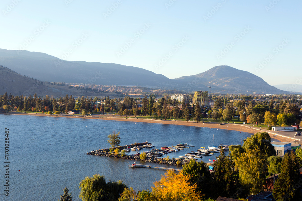 Obraz premium Skaha Lake in Penticton British Columbia Canada Landscape