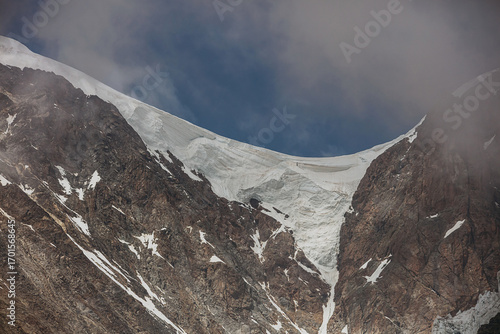 monte rosa glacier_lyskamm