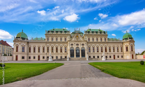 Wallpaper Mural View of the Belvedere palace in VIenna, Austria Torontodigital.ca