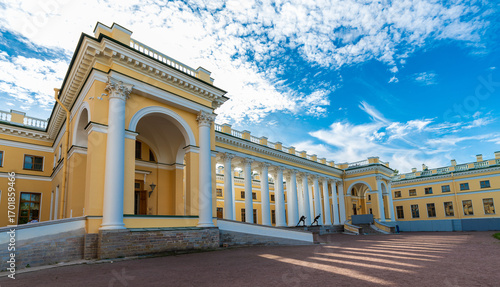 Foto Facade of the Imperial Alexander Palace in Tsarskoe Selo, Pushkin, St