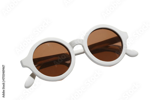 Stylish white sunglasses with brown lenses, perfect for summer outings. A must-have accessory for sun protection and fashion. Ideal for casual or chic looks.