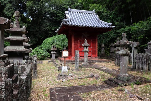 星巖寺　四代藩主元延公御霊屋