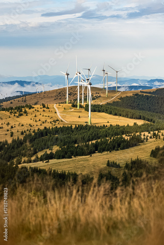 Stuhleck Sonnenaufgang - Alois Günther Haus - Region Joglland-Waldheimat - Oststeiermark - Windräder