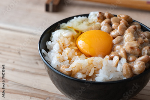 納豆　卵かけご飯