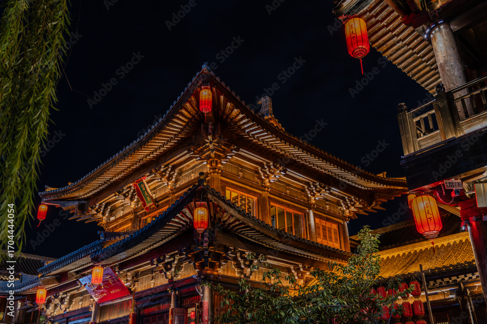 Fototapeta premium chinese temple at night
