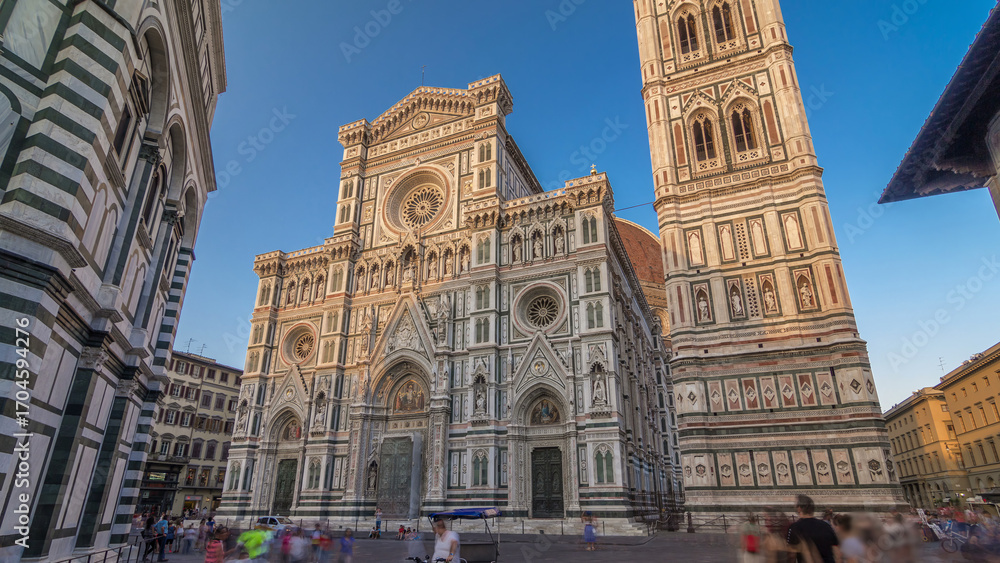 Fototapeta premium The front of The Basilica di Santa Maria del Fiore timelapse hyperlapse which is the cathedral church Duomo of Florence in Italy