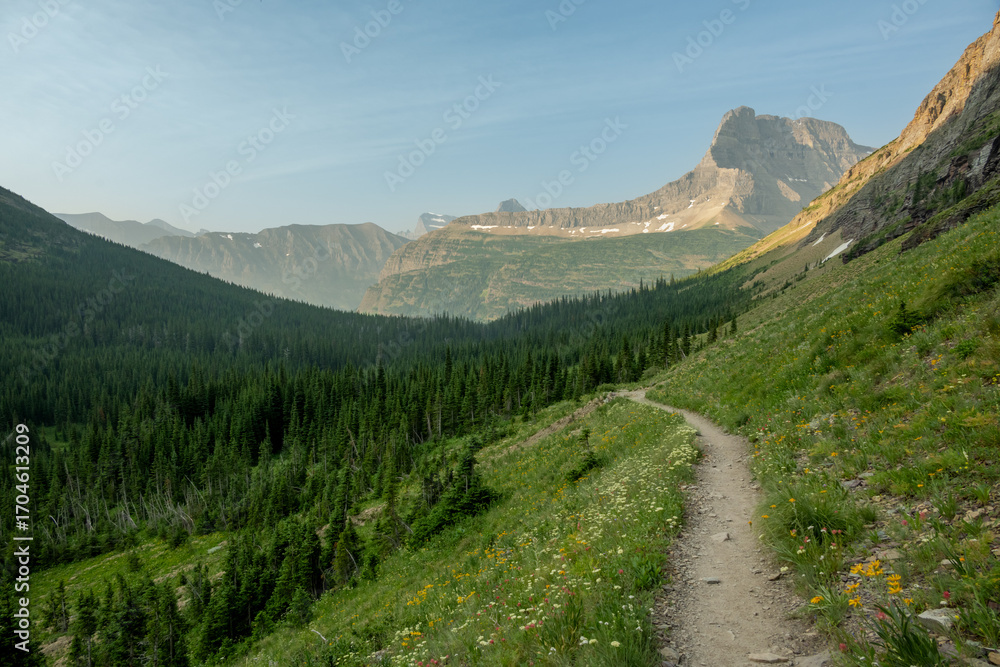 Fototapeta premium Trail Leading Down Toward The Many Glacier Area In Glacier