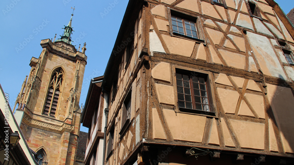 Obraz premium medieval church (st martin collegiate) in colmar in alsace in france 