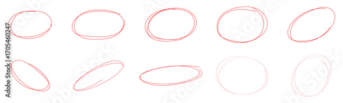 
Hand drawn circle highlighter line sketch set. Vector marker circular lines, doodle round circles for message note mark design element. Pencil or pen bubble sketch 