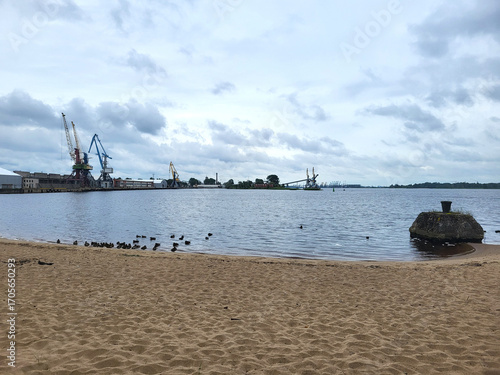 Quay moor wharf dock post bollard large ship boat