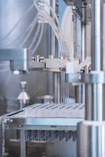 Biomedical pre-filled syringe filling production line