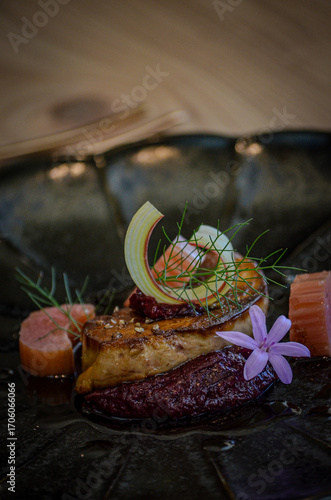 Assiette gastronomique restaurant foie gras