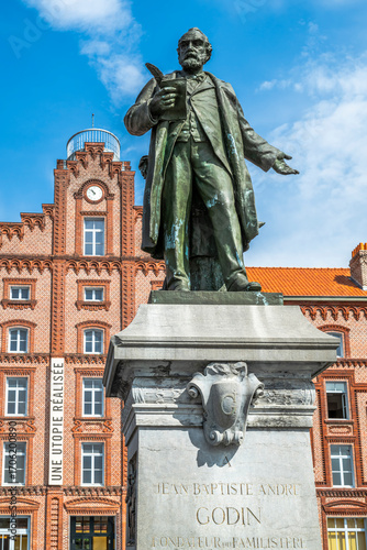 le familistère de Guise créé par l'industriel Jean-Baptiste André Godin