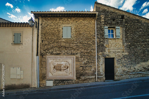 Fototapeta Naklejka Na Ścianę i Meble -  Town of Gordes in Provence, France