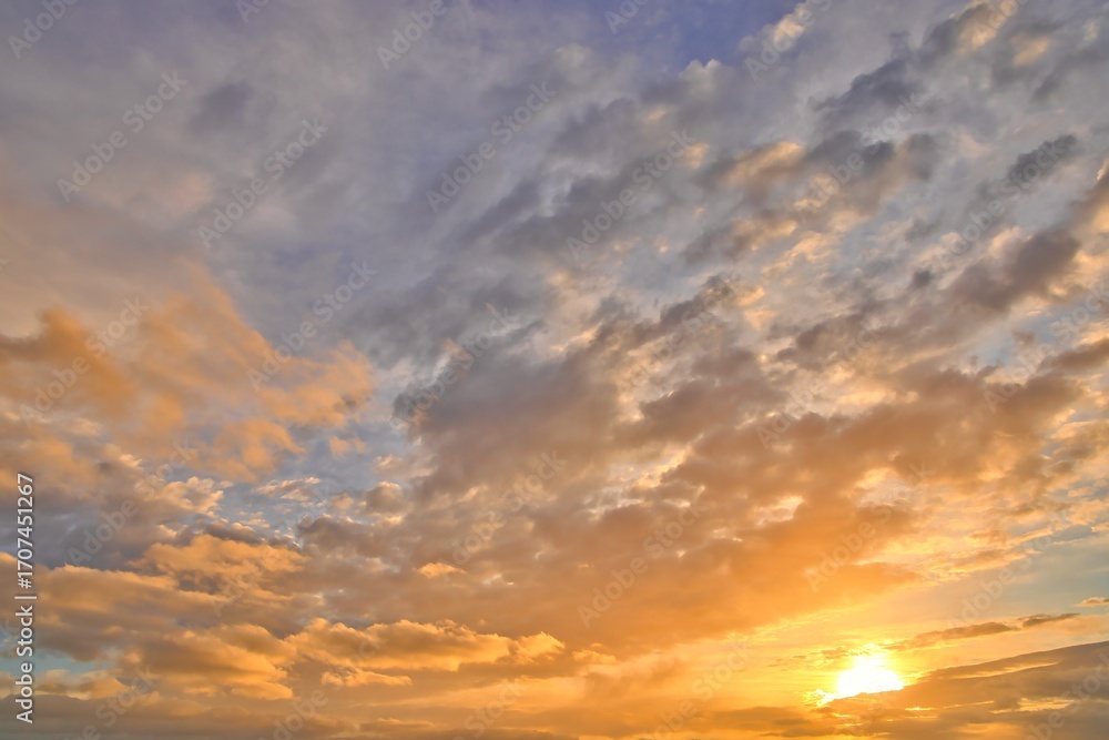 Fototapeta premium Sky Replacement Sunrise Mixture Layers of Cloud 