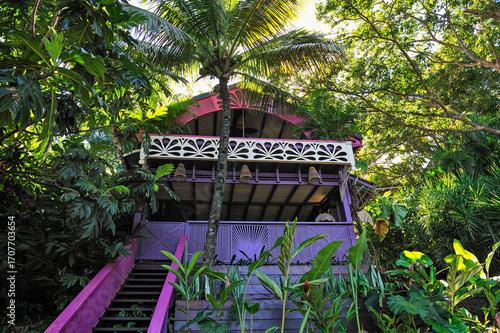 Lea's Kaz' bungalow rental of 'Tendacayou Ecolodge et Spa', Deshaies, Basse-Terre, Guadeloupe