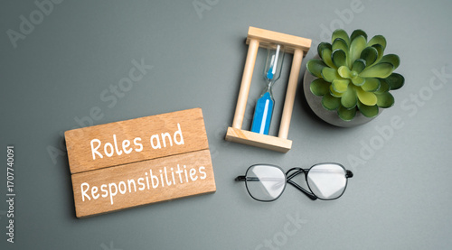 Foto Roles and responsibilities define specific tasks, duties, and expectations assig