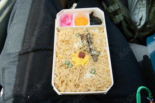 長万部のかにめし