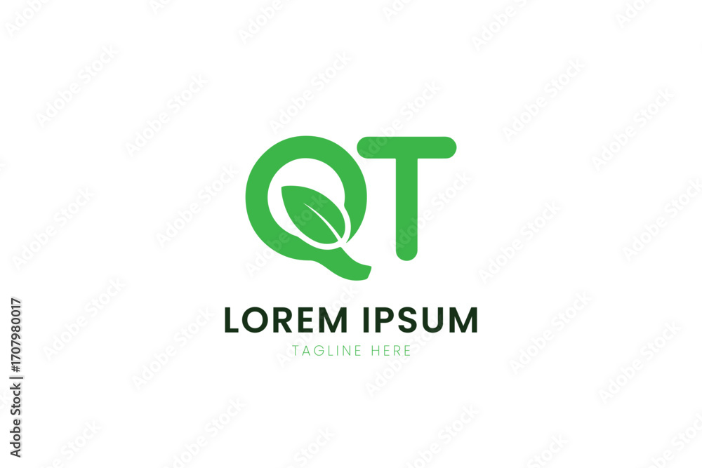 Fototapeta premium Minimalist green qt logo with leaf element perfect for eco-friendly brands