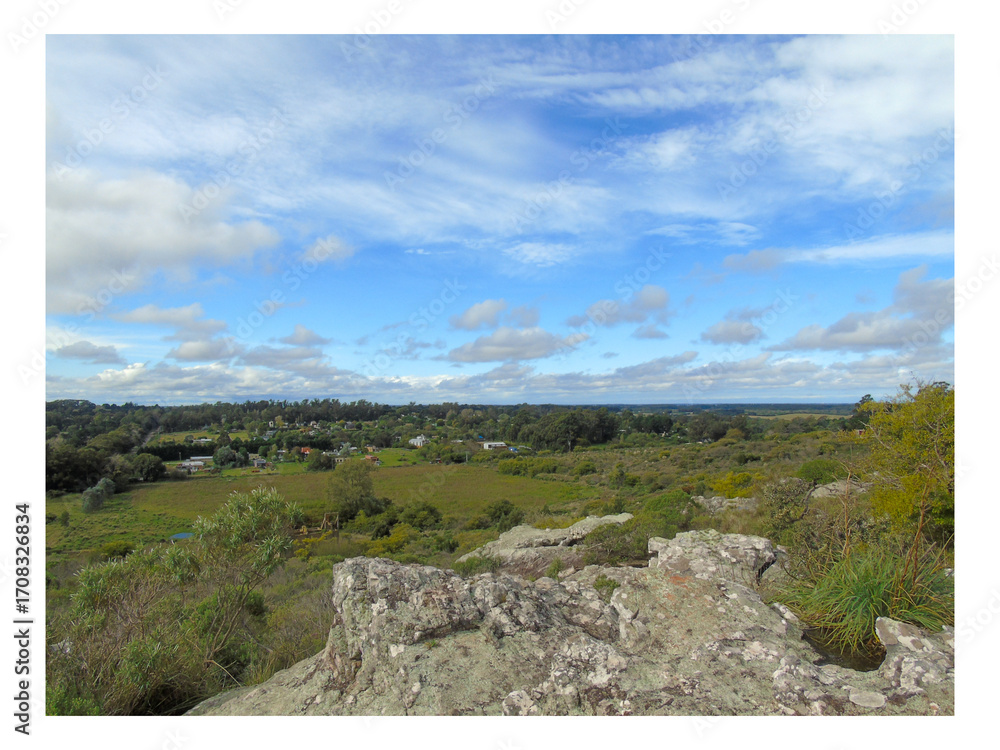Fototapeta premium Paisaje de Sierra de los Padres, Mar del Plata, Argentina