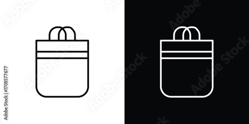 Tote bag icon in line design. Editable stroke icons.