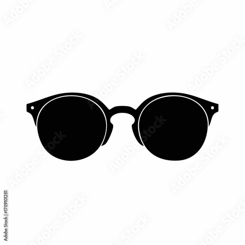 Minimalist Black Sunglasses with Circular Lenses and Rounded Frame Design