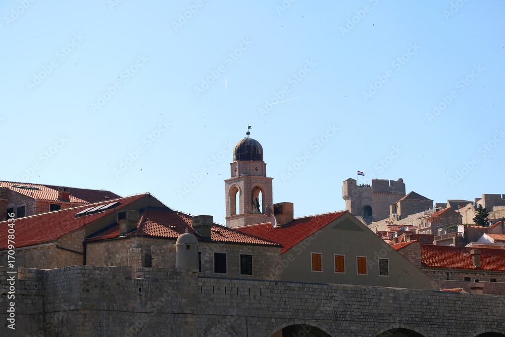 Fototapeta premium Traditional Mediterranean architecture in Dubrovnik, Croatia.