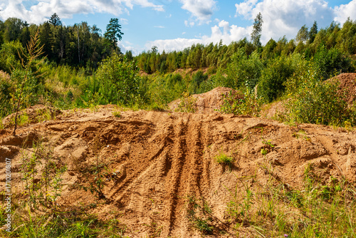 Cuadro en lienzo The track on the old sand quarry where pit bikers and enduro motorcyclists have