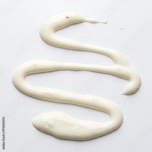 ranch dressing drizzle, isolated on white background