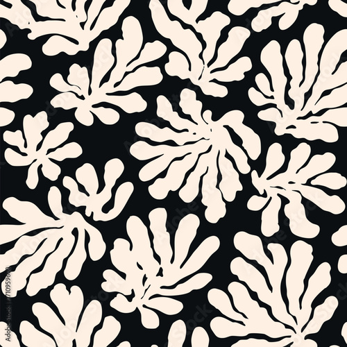 Vector seamless pattern with abstract organic shapes. Elegant monochrome background with floral motifs, coral, leaves, botanical elements. Stylish black and white texture Modern repeat allover design