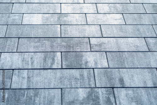 Szara kostka brukowa Brukarz / Gray paving stones