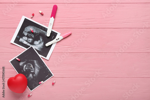 Sonogram images with pregna...