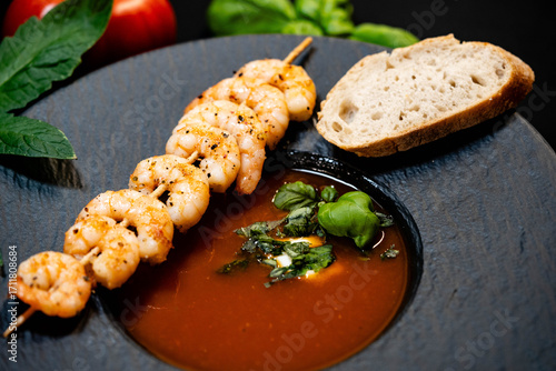 Frische Suppe aus Tomaten Solanum lycopersicum