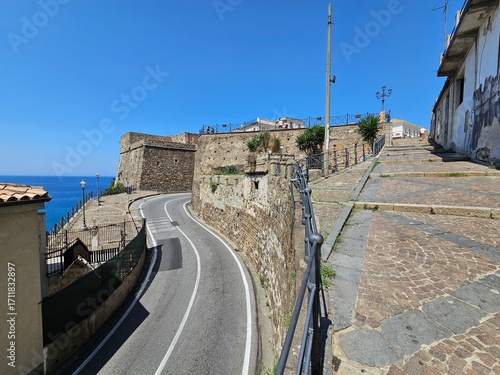 Pizzo Calabro Kalabrien Panorama Strand Altstadt