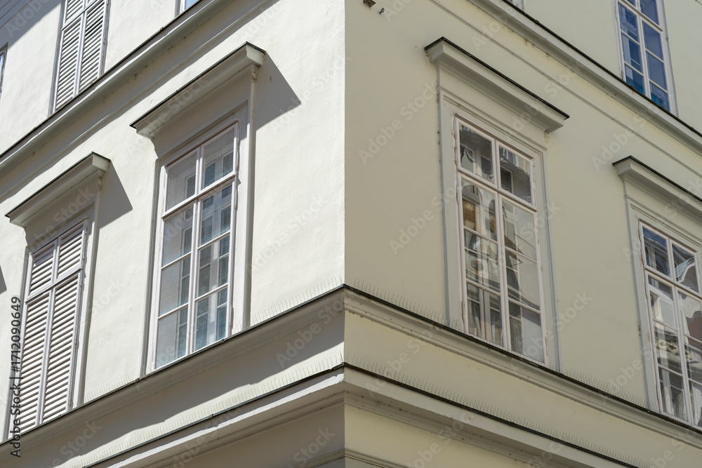 Fototapeta premium facade of a building