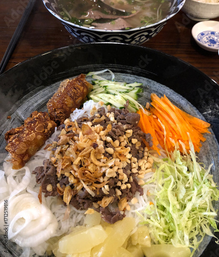 Vietnamese Vermicelli Noodles with Beef and Vegetables
