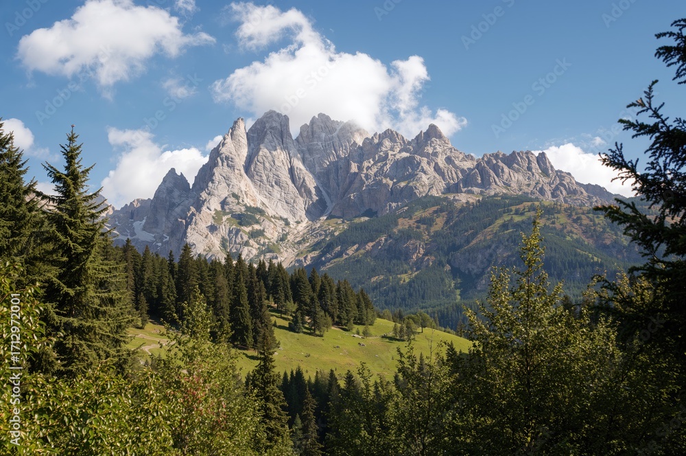 Obraz premium View of the Odle mountain range from Seceda, isolated on a white backdrop