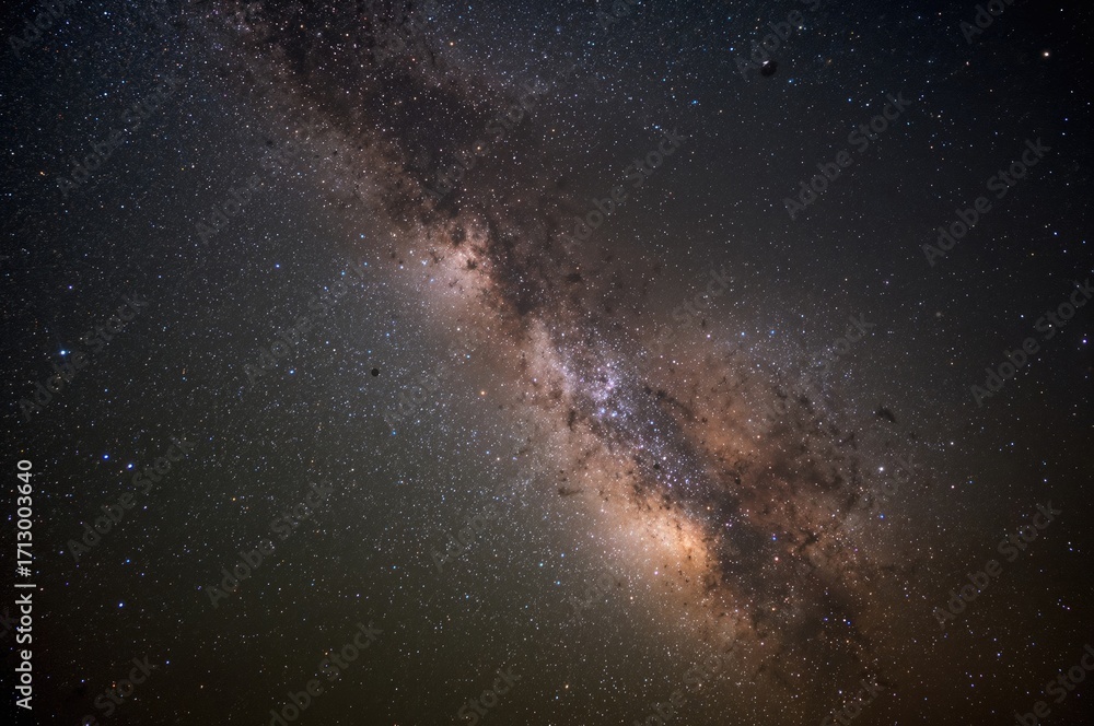 Obraz premium Milky Way galaxy photo created by merging several exposures into a single image, includes noise