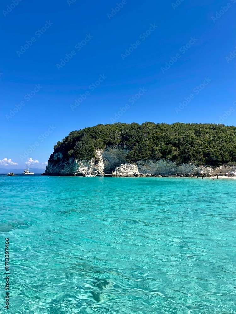 Fototapeta premium Incredible Crystal Blue Seas in Greece 