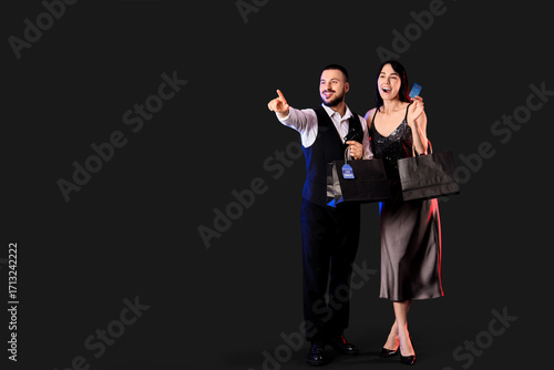Young couple with credit ca...