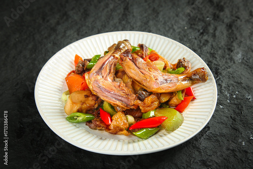 Obraz na plátně Hubei Specialty Handtorn Airdried Chicken Stir-Fry with Vegetables - Traditional