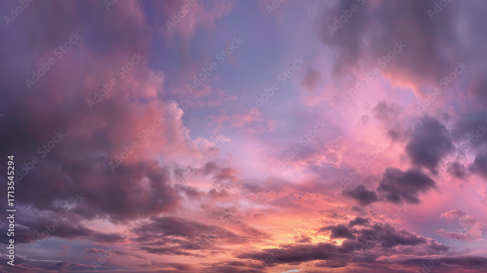 Obraz premium dramatic sky at sunset