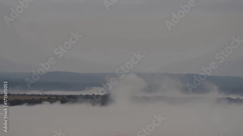 Cinematic Ground Fog Seamless Loop – Slow Rolling Mist for Film Openers, Game Worlds & Moody Ads (4K, Alpha Ready, Pro Visual FX)