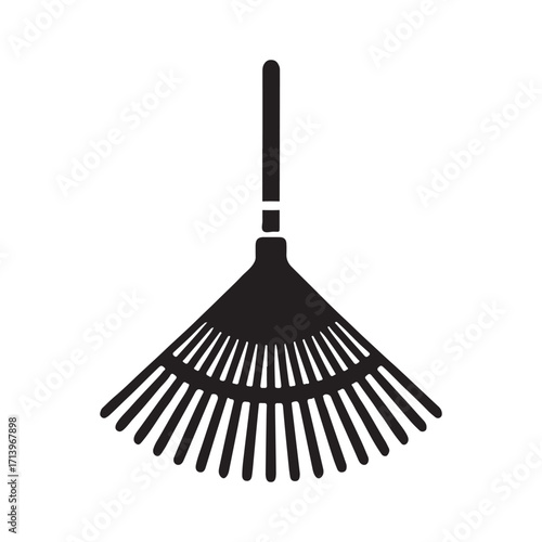 Durable leaf rake solid equipment design